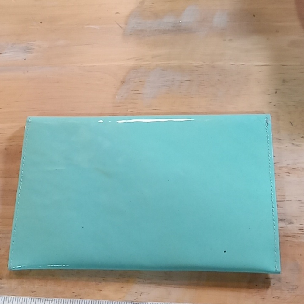 Elegant Mint Green Envelope Clutch - Picture 5 of 5